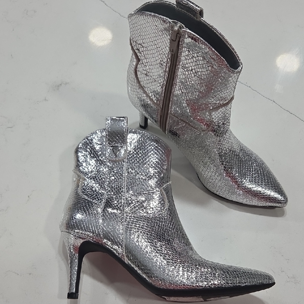 GUESS Silver Ankle Boots, Sz 6 Gentle Used